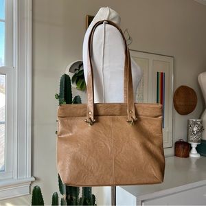 Vintage Brown Leather Zip Top Shoulder Bag